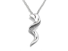 Load image into Gallery viewer, Kudu Horn Necklace