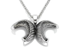 Load image into Gallery viewer, Bighorn Sheep Horn Necklace