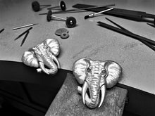 Load image into Gallery viewer, Elephant Necklace