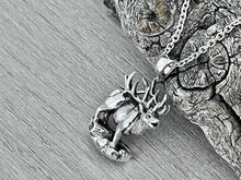 Load image into Gallery viewer, Elk Necklace