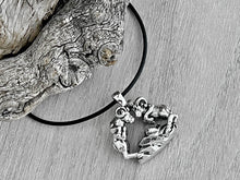 Load image into Gallery viewer, Bighorn Sheep Necklace