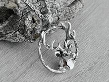 Load image into Gallery viewer, Deer Necklace