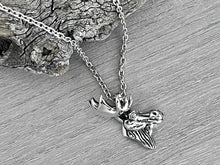Load image into Gallery viewer, Moose Necklace