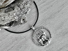 Load image into Gallery viewer, Elk Necklace