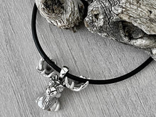 Load image into Gallery viewer, Moose Necklace