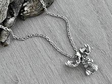 Load image into Gallery viewer, Moose Necklace