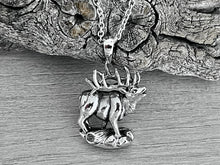 Load image into Gallery viewer, Elk Necklace