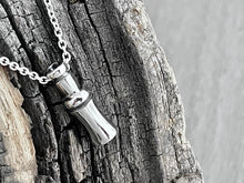 Load image into Gallery viewer, Duck Call Necklace