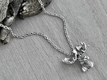 Load image into Gallery viewer, Moose Necklace